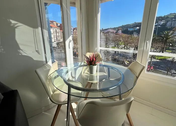 Urdaibai 5 * Бермео